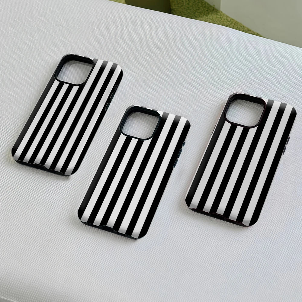 Monochrome Lines