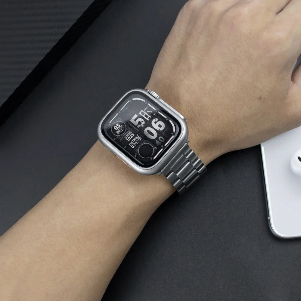 Aegis Link™ Apple Watch Case & Band