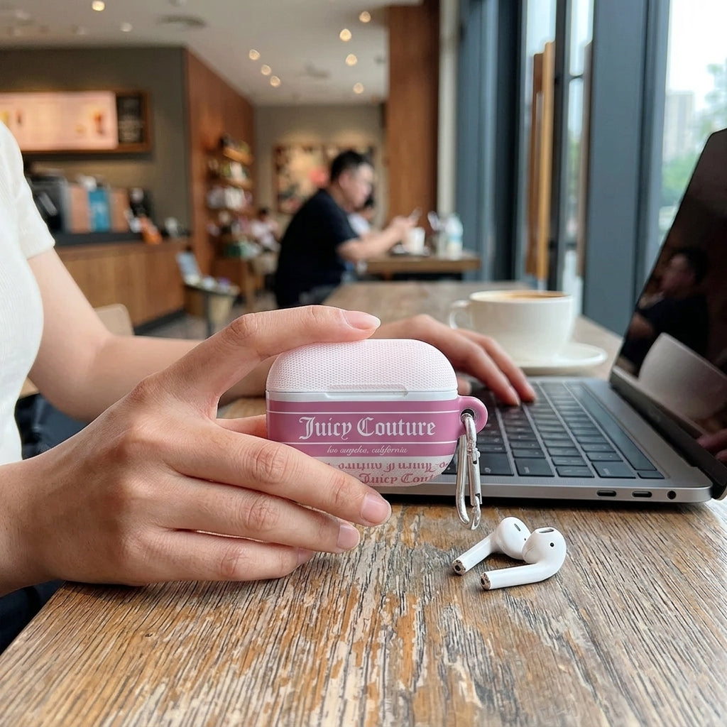 Couture Band AirPods Case